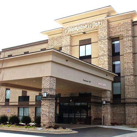 Hampton Inn Forsyth Exterior photo